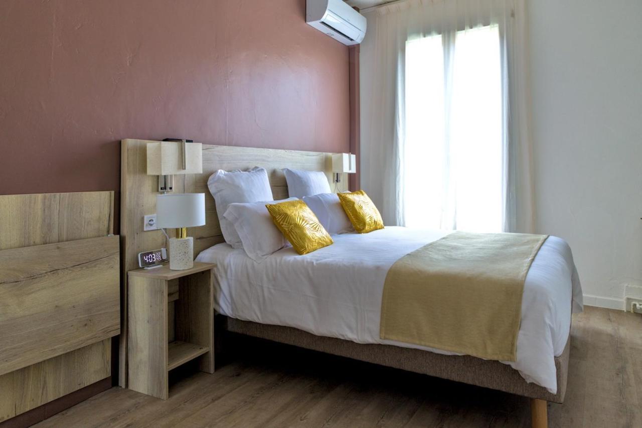 Hotel Du Golfe Sete-Balaruc Екстериор снимка