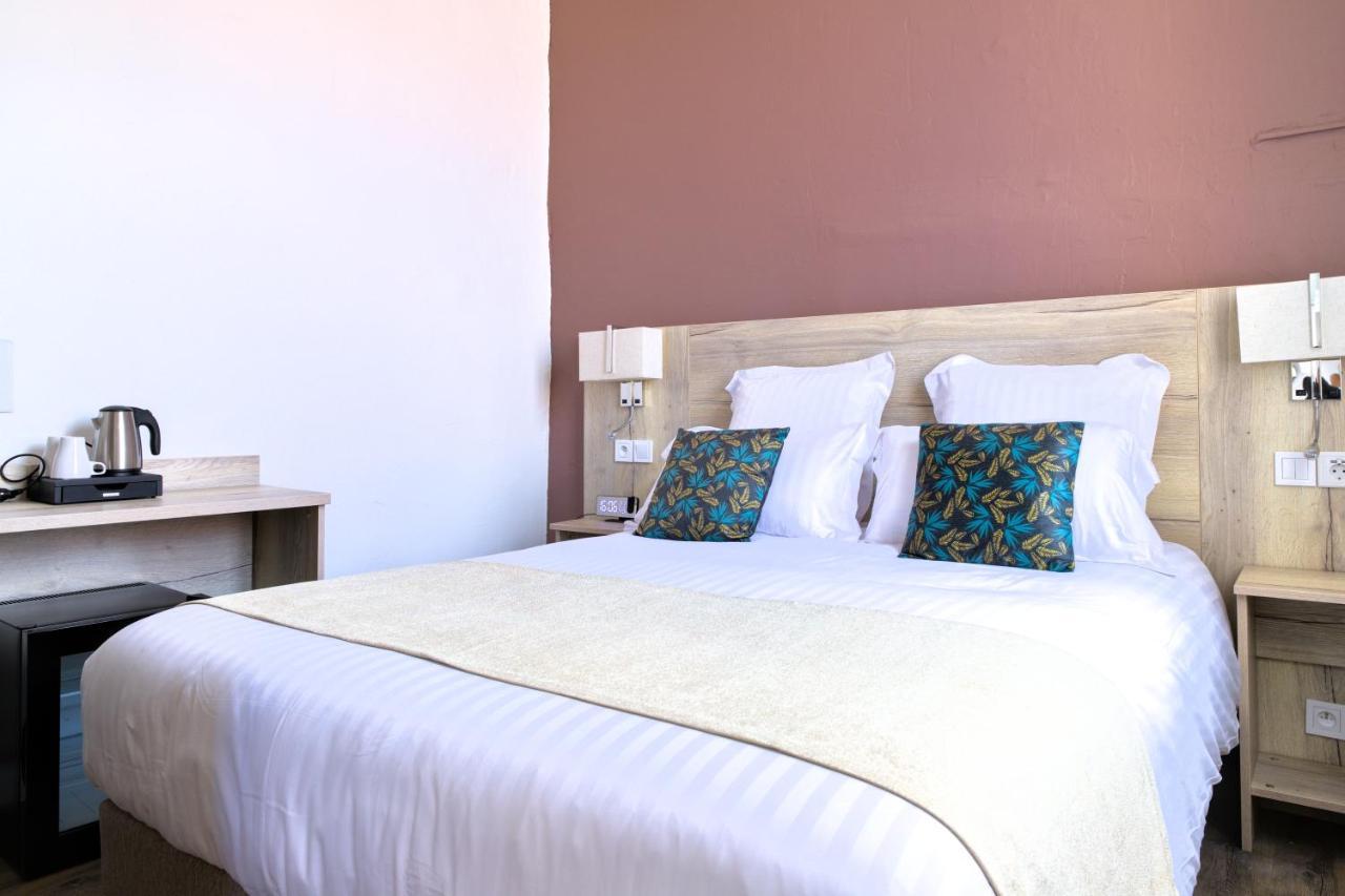 Hotel Du Golfe Sete-Balaruc Екстериор снимка