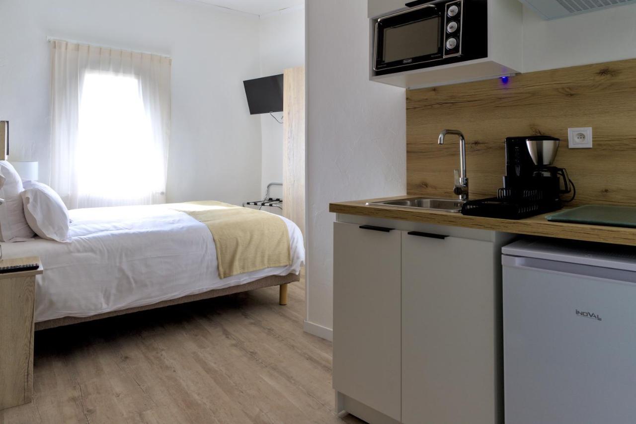 Hotel Du Golfe Sete-Balaruc Екстериор снимка
